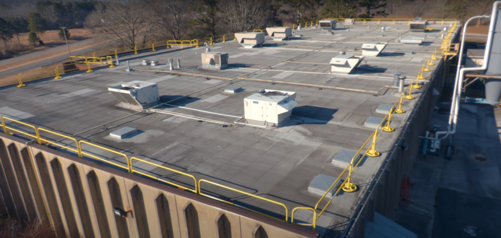 birds eye view of roof with mobile rail