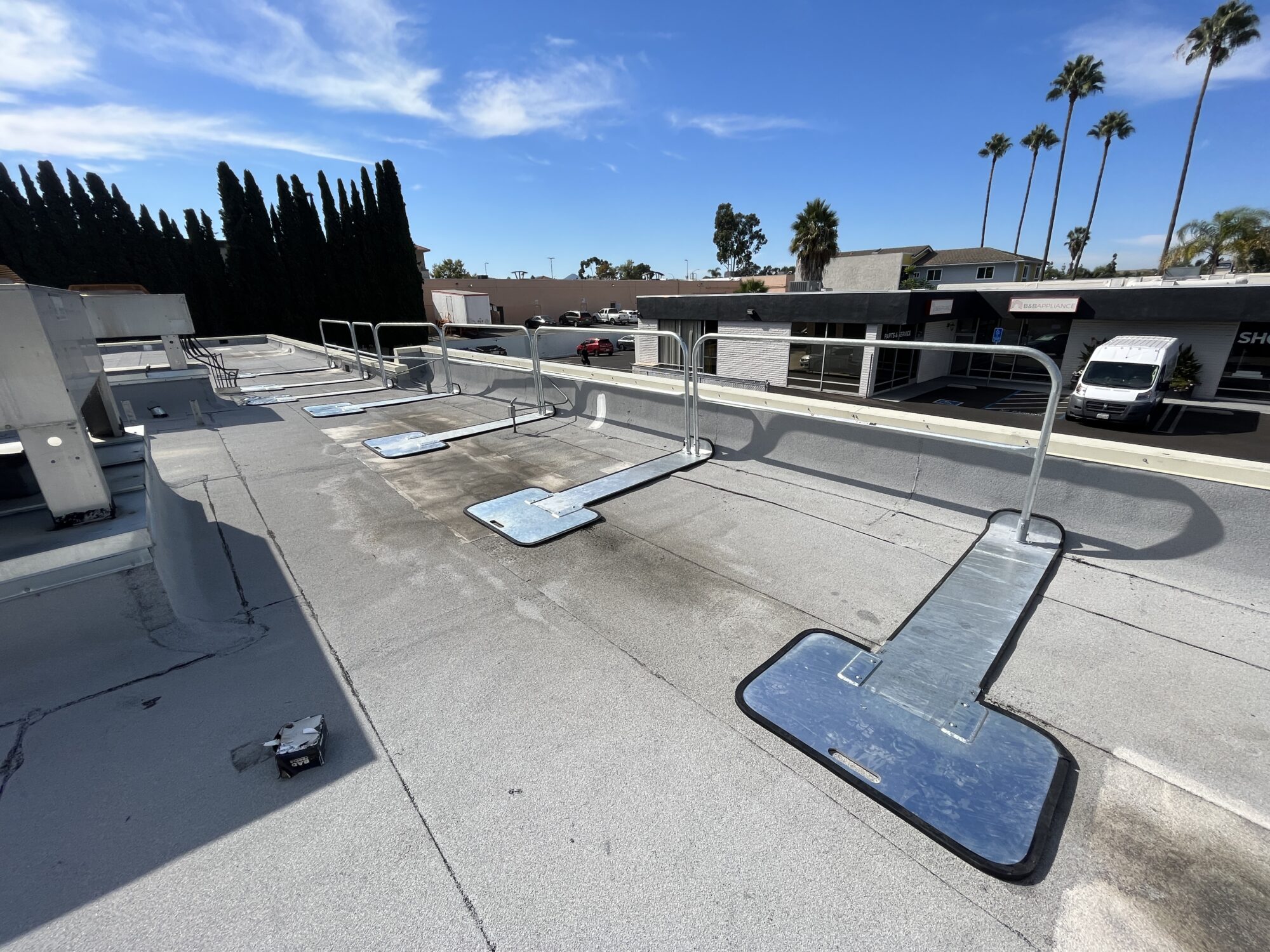Cal 3209 base src360 system on rooftop
