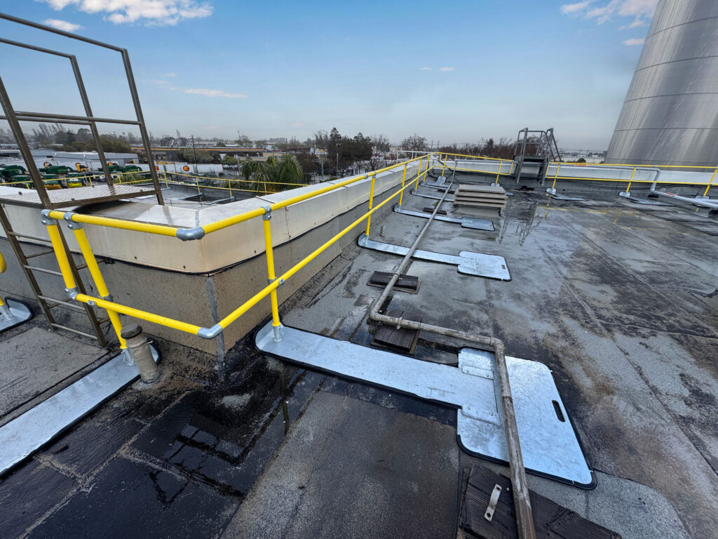 Cal 3209 base accu-fit system on rooftop